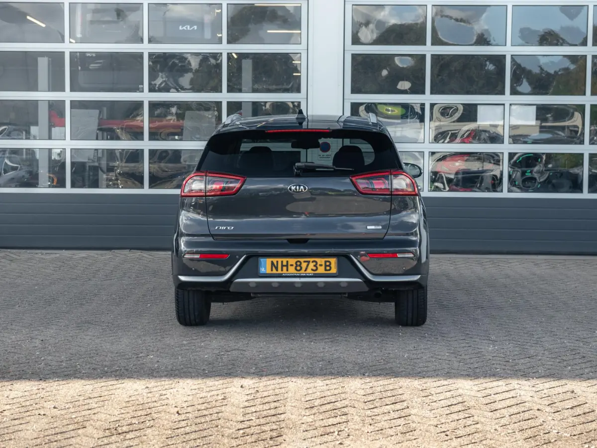 1.6 GDi Hybrid BusinessLine | Clima | Adapt. Cruise | Camera | Navi | Keyless | Leder | Stoel&Stuur Verwarming | Apple Carplay