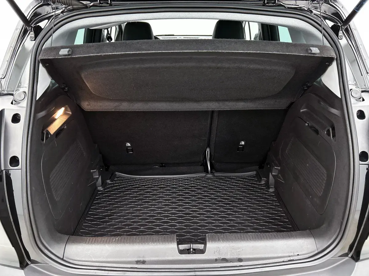 1.2 130pk Elegance Automaat | Navigatie | climate Control | Cruise Control | Dakrails | Parkeersensoren | Extra Getint Glas |