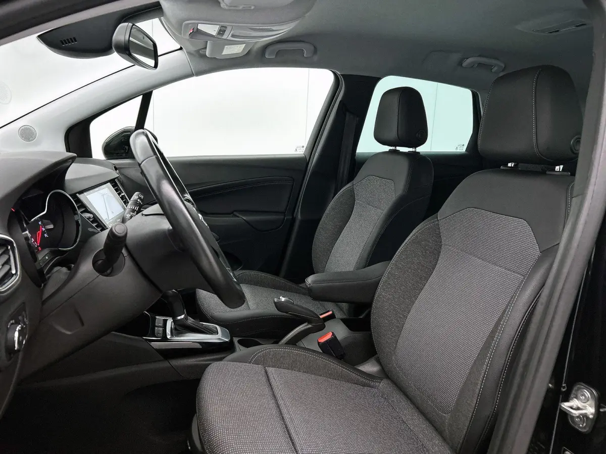 1.2 130pk Elegance Automaat | Navigatie | climate Control | Cruise Control | Dakrails | Parkeersensoren | Extra Getint Glas |