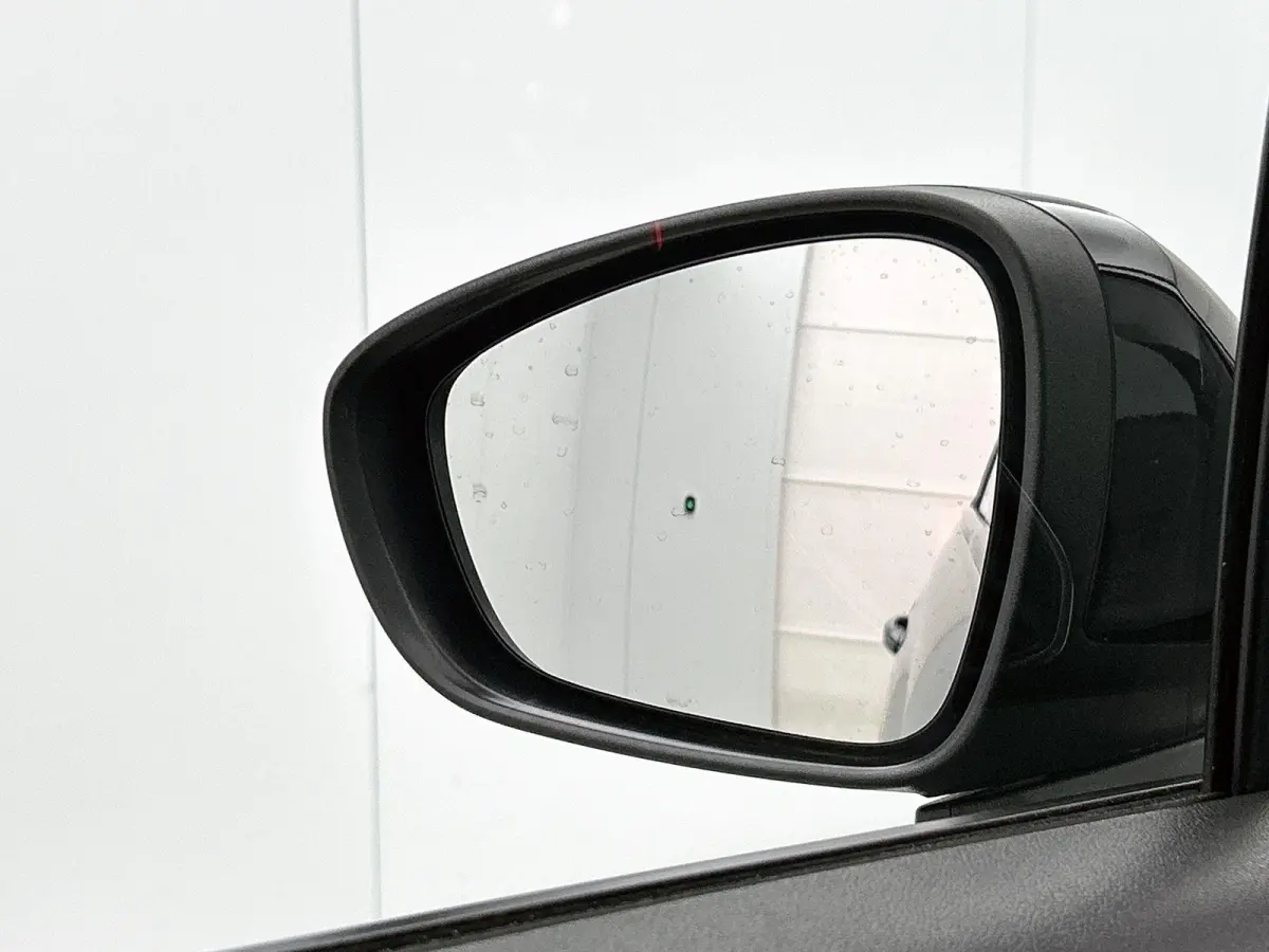1.2 130pk Elegance Automaat | Navigatie | climate Control | Cruise Control | Dakrails | Parkeersensoren | Extra Getint Glas |