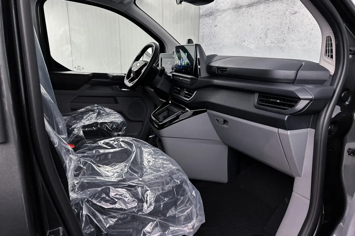 340 L2 Limited 71 kWh | Dubbel cabine | 2x schuifdeur | Driver assist pack premium