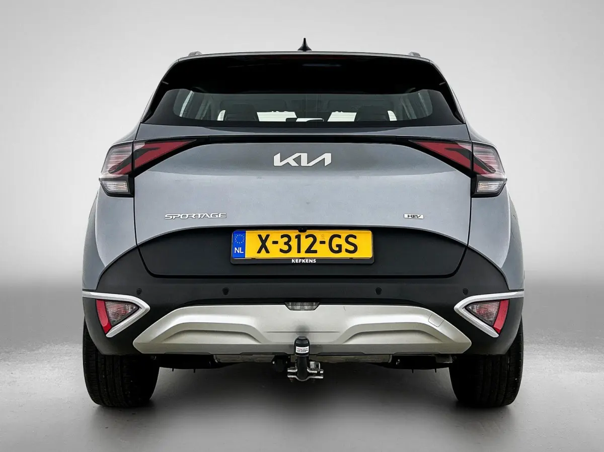 1.6 230pk Hybrid DynamicLine Automaat | Navigatie | Adaptieve Cruise Control | Climate Control | Camera | 17"LMV | LED | Trekhaak | Parkeersensoren | Apple Carplay/Android Auto |