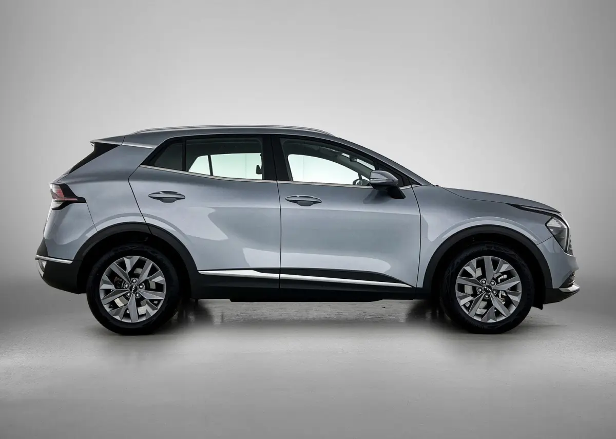 1.6 230pk Hybrid DynamicLine Automaat | Navigatie | Adaptieve Cruise Control | Climate Control | Camera | 17"LMV | LED | Trekhaak | Parkeersensoren | Apple Carplay/Android Auto |