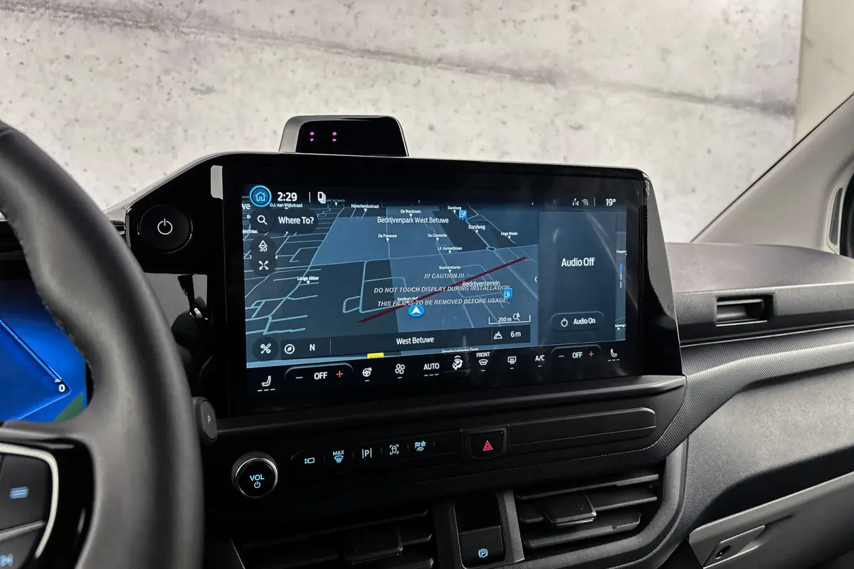 340 L2 Limited 71 kWh | Dubbel cabine | 2x schuifdeur | Driver assist pack premium