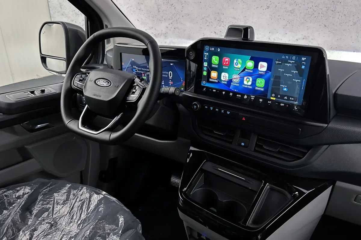 340 L2 Limited 71 kWh | Dubbel cabine | 2x schuifdeur | Driver assist pack premium