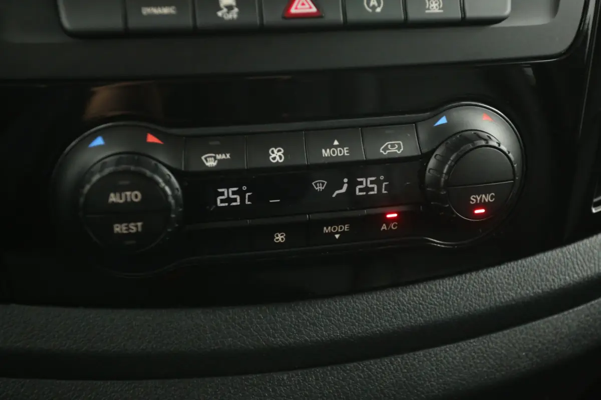 114 CDI Lang | Automaat | Airco | Cruise | Camera | 3 Zits | Trekhaak