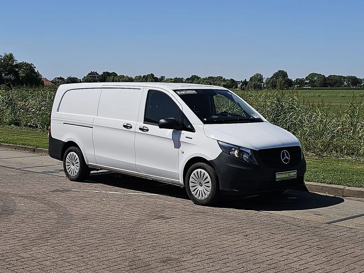 eVito 112 L3 60 kWh Cruise control, Airco, Pdc, Carplay, Camera, Climate control, Stoelverwarming, 280KM WLTP, 80kw-snelladen
