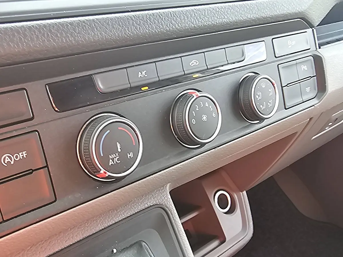 35 2.0 TDI L3H3 2x Draaistoelen, Webasto, 3T-trekhaak, Cruise, Airco, Pdc, Carplay, Navi, Camera *Bijzonder geschikt als camper*
