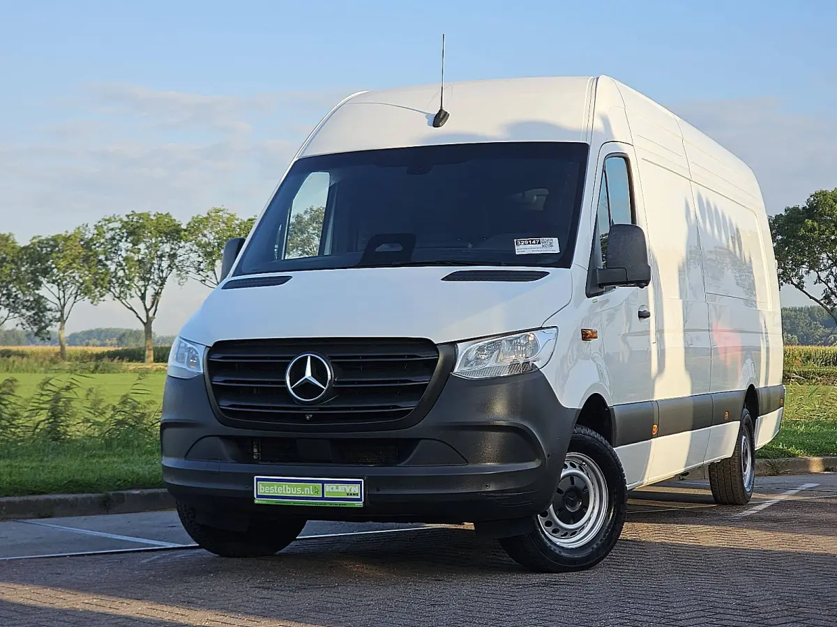 317 1.9 CDI L4H2 Base Cruise control, Airco, Pdc, Navi, Camera, Lane-assist, Stoelverwarming, Dodehoek detectie