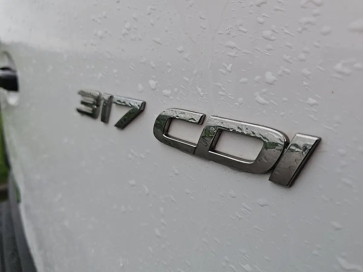 317 1.9 CDI L3H2 Pro Cruise control, Airco, Pdc, Navi, Camera, LED, Carplay, Automaat, Mbux10, Lane-assist, Stoelverwarming, Dodehoek Detectie, Nieuw Model