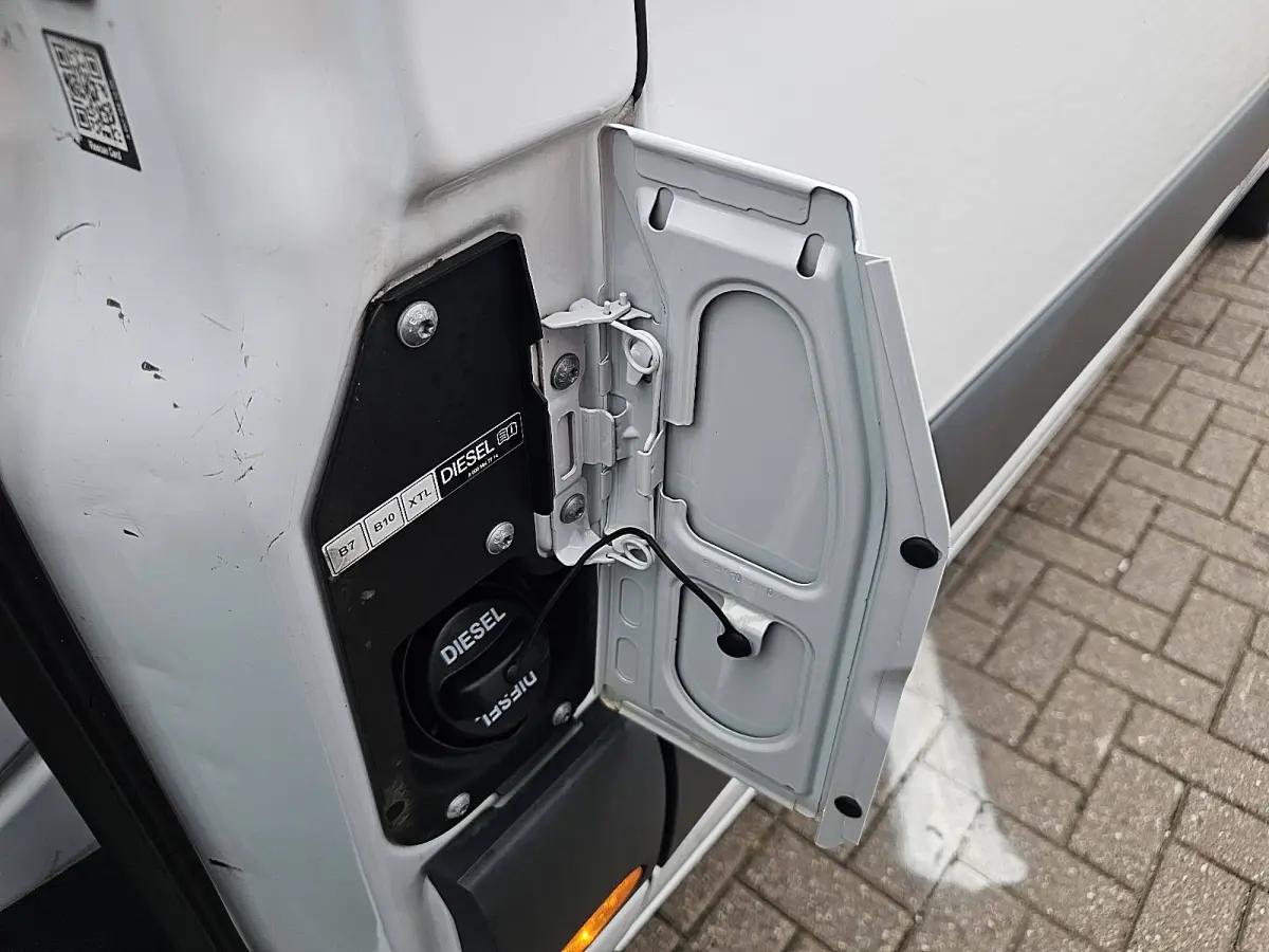 317 1.9 CDI L3H2 Pro Cruise control, Airco, Pdc, Navi, Camera, LED, Carplay, Automaat, Mbux10, Lane-assist, Stoelverwarming, Dodehoek Detectie, Nieuw Model