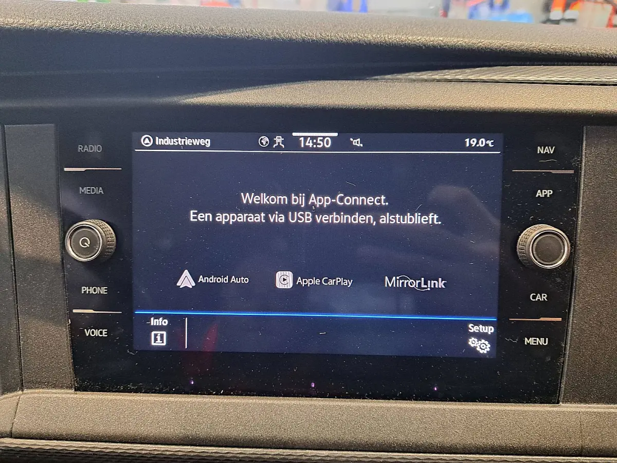 2.0 TDI L2H1 30 Airco, Pdc, Carplay, Navi