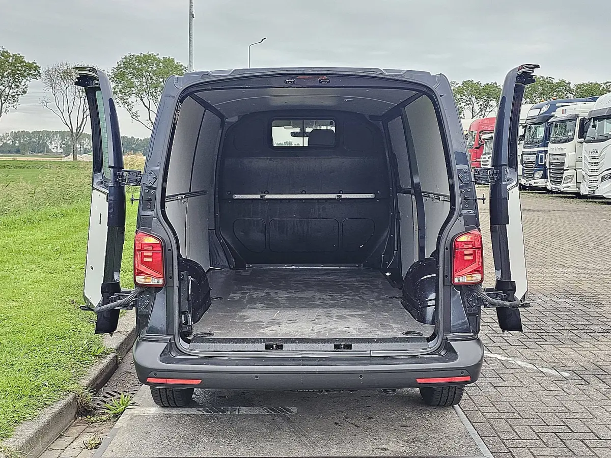 2.0 TDI L2H1 30 Airco, Pdc, Carplay, Navi