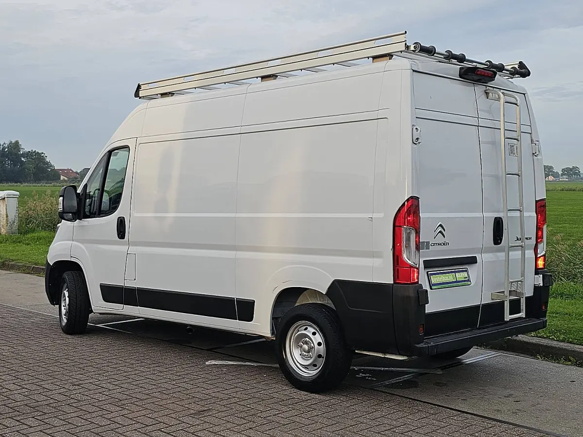 2.2 BlueHDi 120 L2H2 3.3t Cruise control, Airco, Navi, Camera, Dodehoek detectie, Imperiaal, Trap