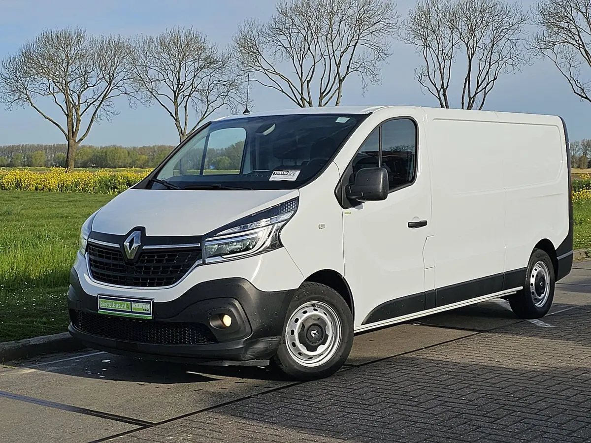 2.0 dCi 120pk T30 L2H1 Comfort airco, navi, pdc, trekhaak, stoelverw.