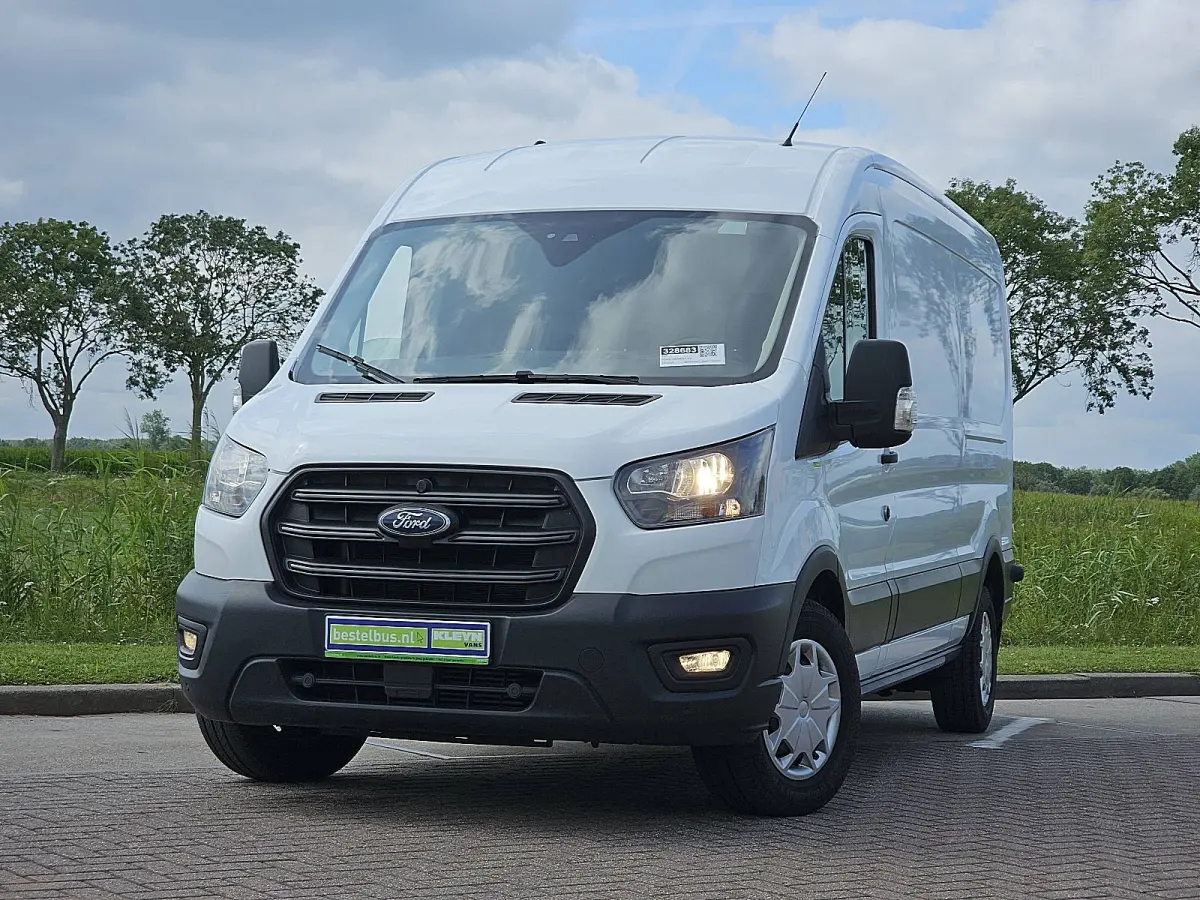310 2.0 TDCI L3H2 Trend Cruise Control, Airco, Pdc, Camera, Lane-assist, Stoelverwarming, Euro6 131 PK!