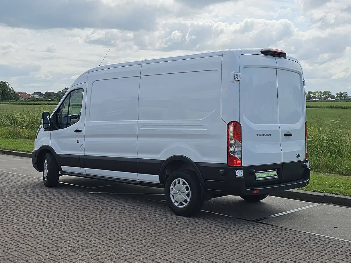 310 2.0 TDCI L3H2 Trend Cruise Control, Airco, Pdc, Camera, Lane-assist, Stoelverwarming, Euro6 131 PK!
