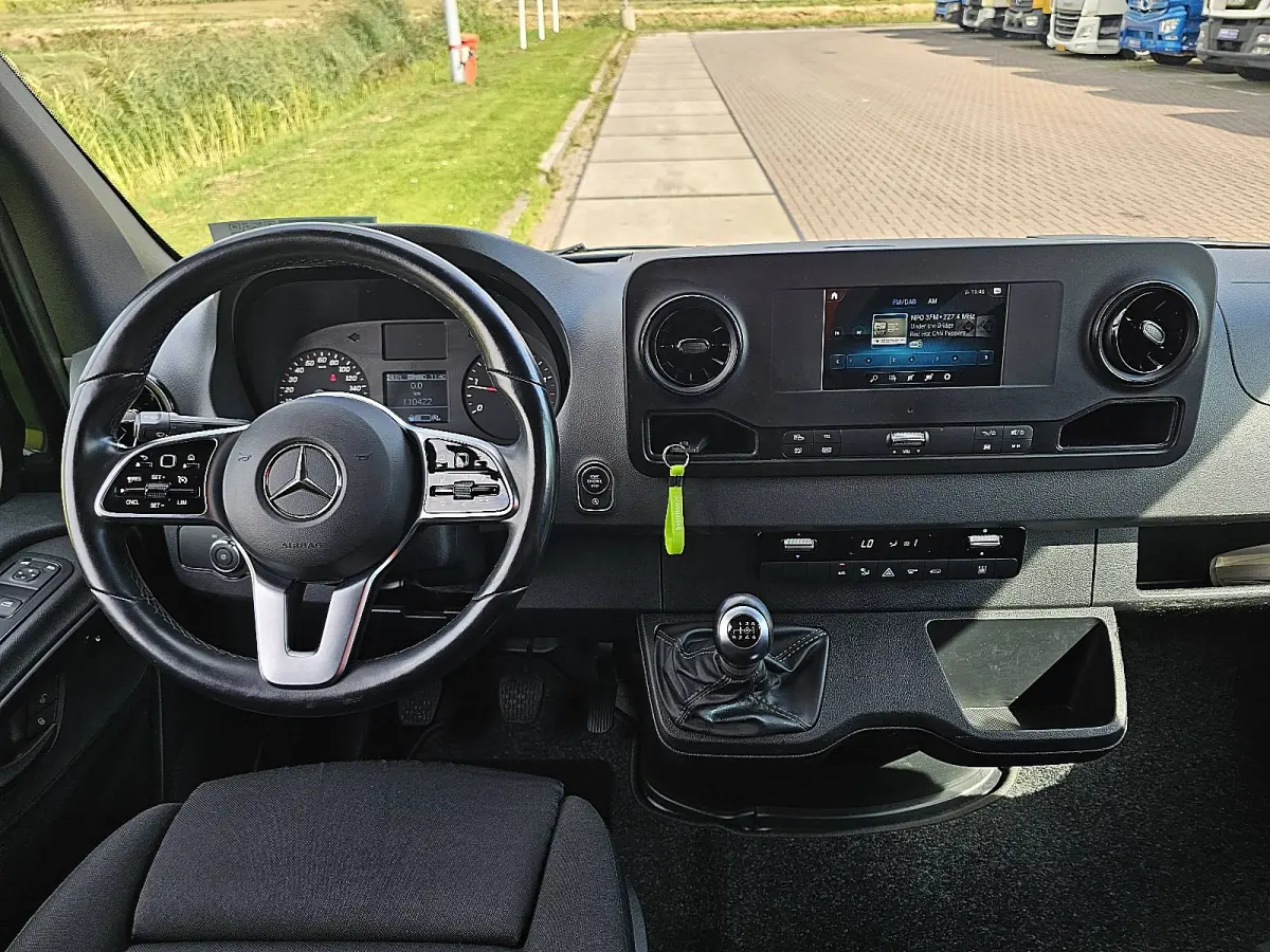 317 1.9 CDI L2H2 RWD Cruise Control, Airco, Standkachel, Navi, Camera, Stoelverwarming, Multifuncitoneel stuur, Euro6, 170 PK