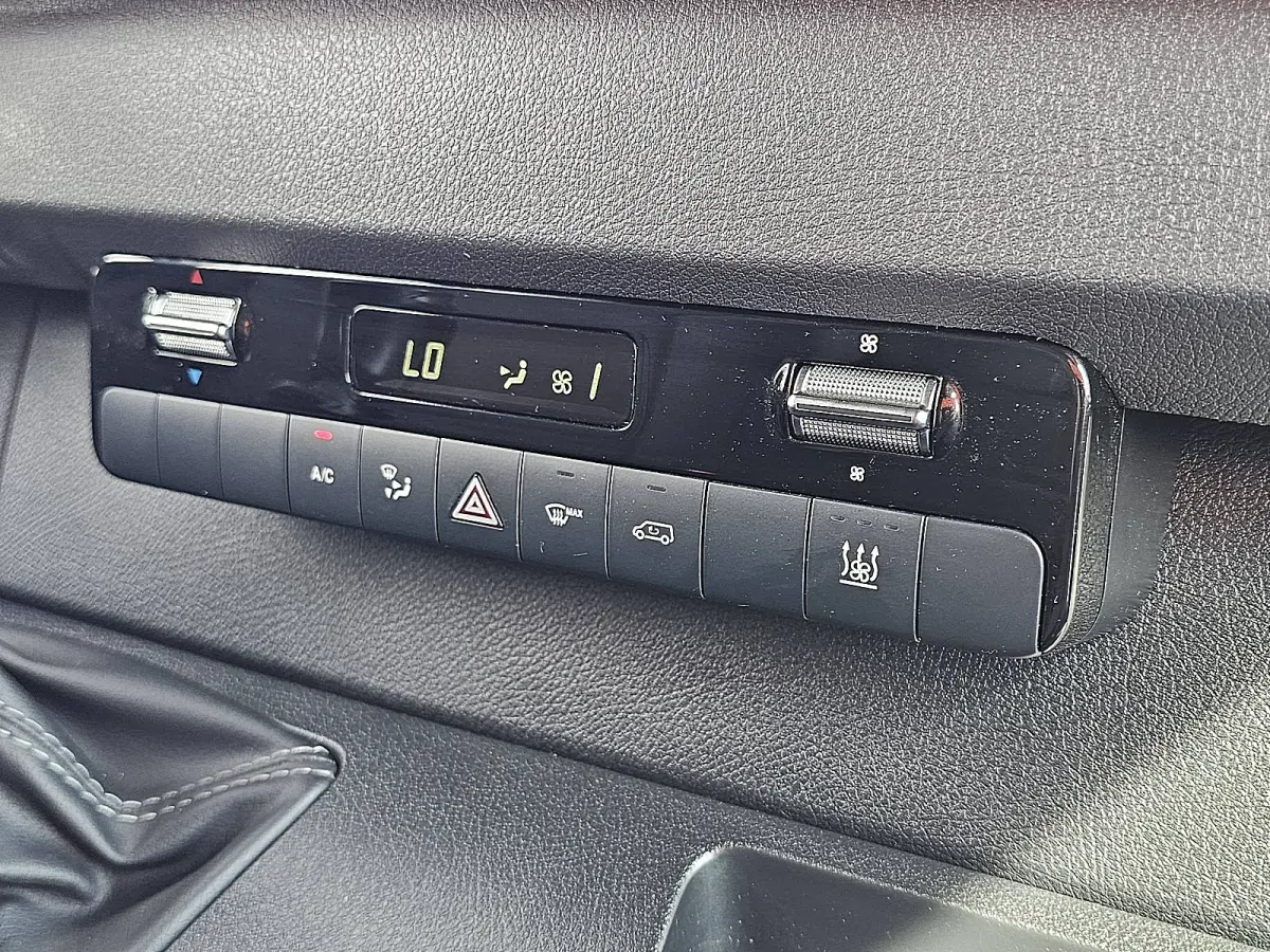 317 1.9 CDI L2H2 RWD Cruise Control, Airco, Standkachel, Navi, Camera, Stoelverwarming, Multifuncitoneel stuur, Euro6, 170 PK