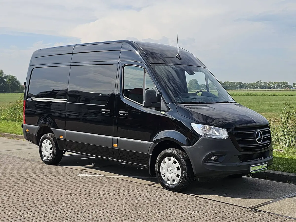 317 1.9 CDI L2H2 RWD Cruise Control, Airco, Standkachel, Navi, Camera, Stoelverwarming, Multifuncitoneel stuur, Euro6, 170 PK