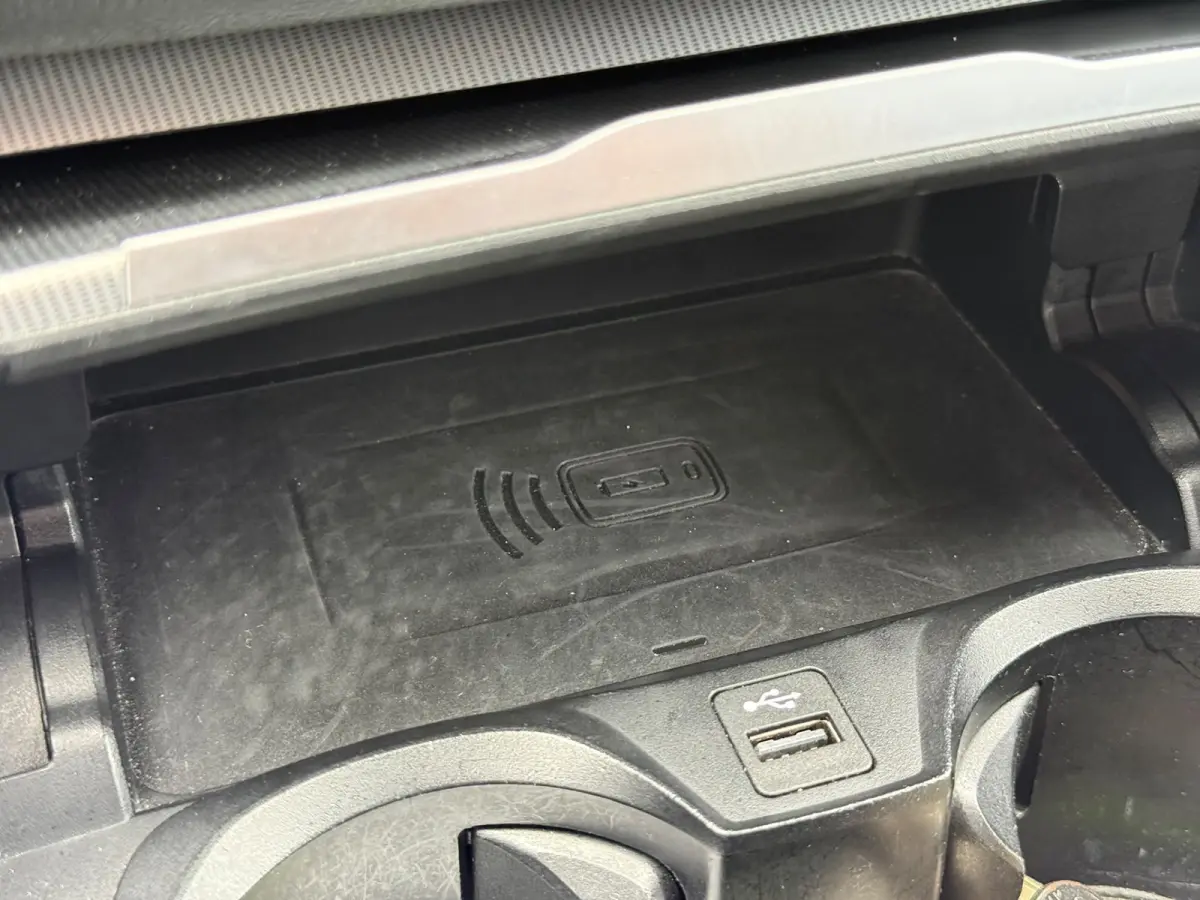 320i High Executive / M Sport / Leder / 20inch M-Performance / 256PK