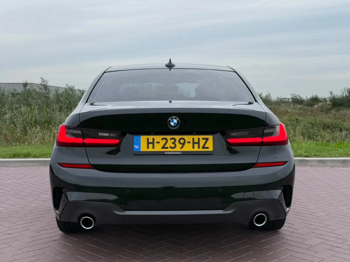 320i High Executive / M Sport / Leder / 20inch M-Performance / 256PK