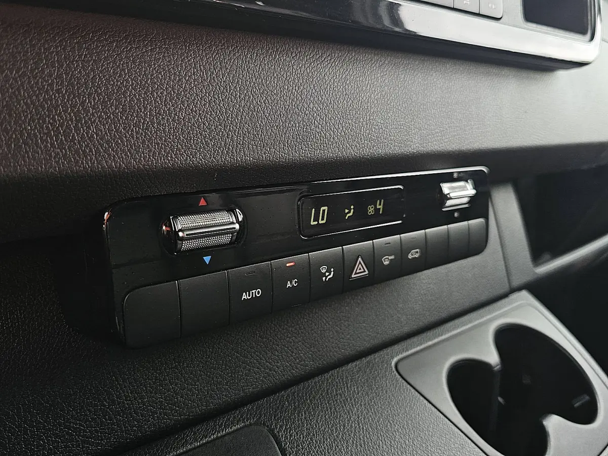 316 L3H2 3.5T-trekhaak, Adap-cruise, Navi, Automaat, Carplay, MBUX10, LED, Leer