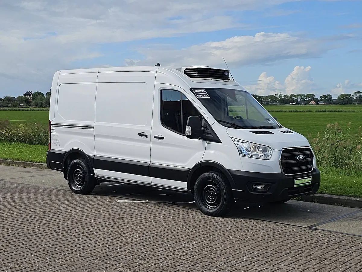 350 2.0 TDCI L2H2 Trend AWD Cruise control, Airco, Pdc, Carplay, Camera, Dodehoek detectie, Koelen/Vriezen, Nacht/Dag koeling