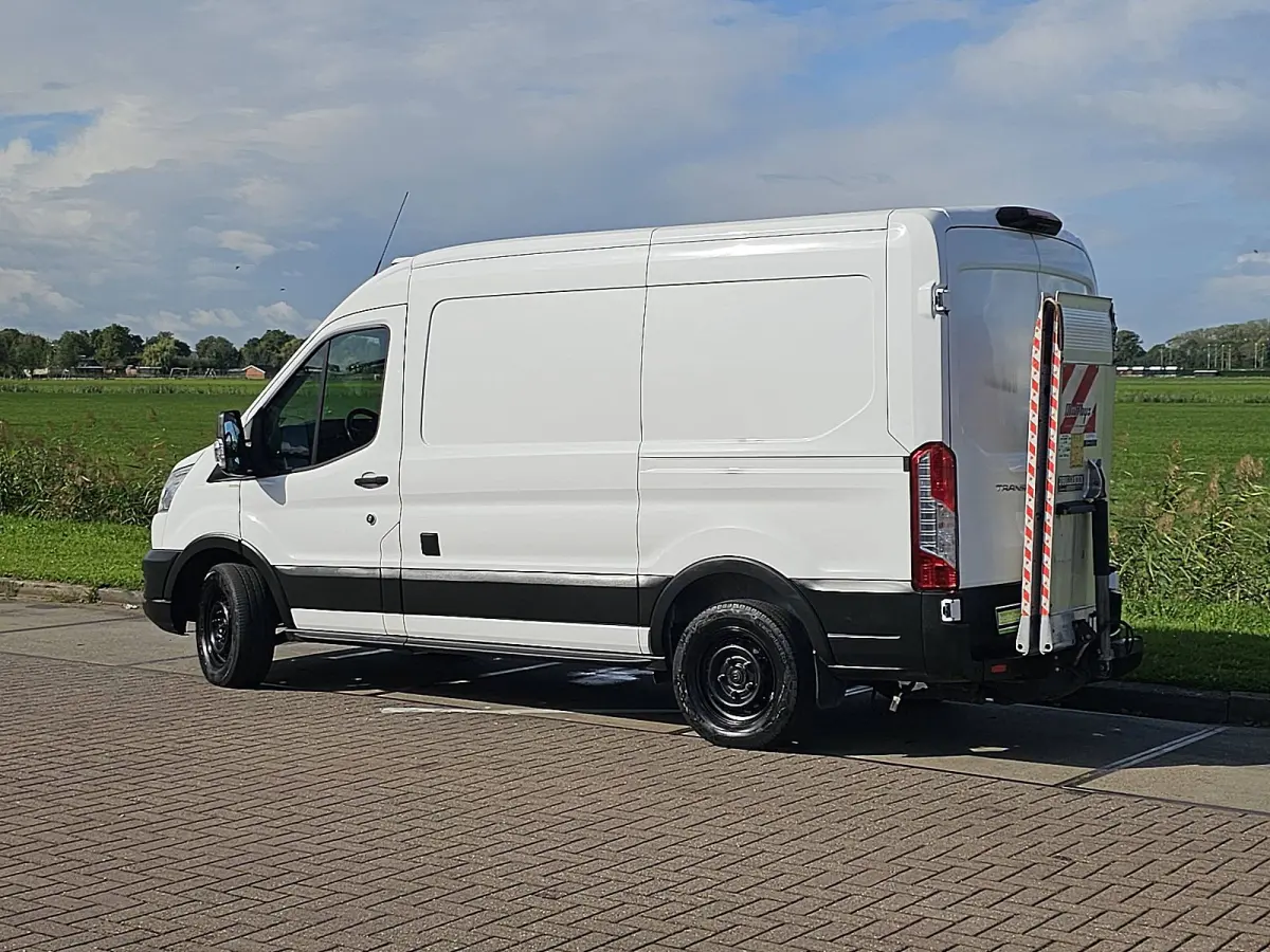 350 2.0 TDCI L2H2 Trend AWD Cruise control, Airco, Pdc, Carplay, Camera, Dodehoek detectie, Koelen/Vriezen, Nacht/Dag koeling