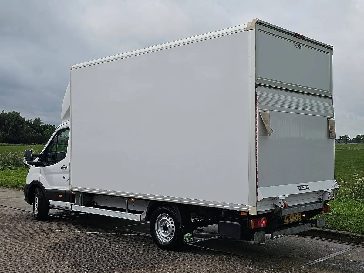 350 2.0 TDCI L4 Airco, Laadklep, Zijdeur, Lat-om-Lat Betimmerd, Euro6, 130PK, Spoiler, Oh-Historie, NAP