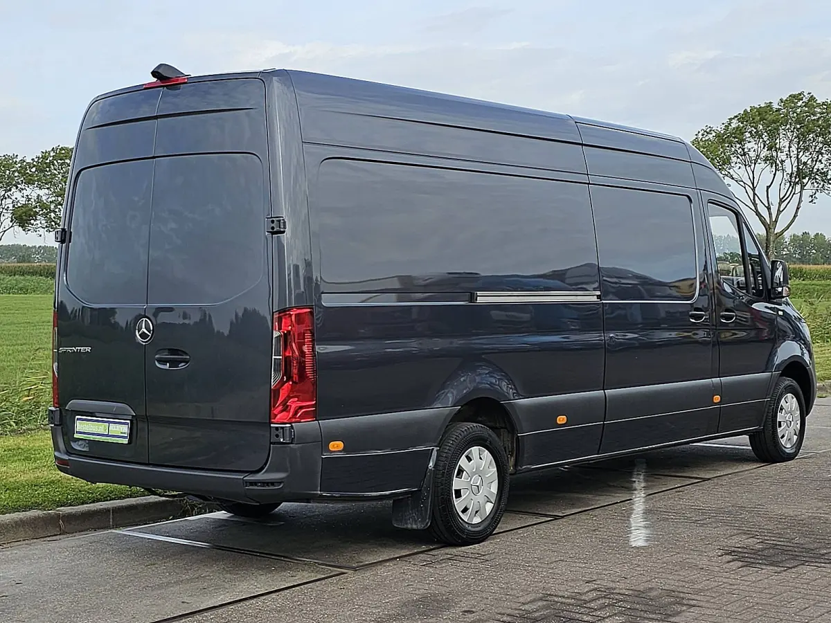 315 L3H2 Mbux Navi Automaat Airco Camera 3-Zits/ Leer Euro6!