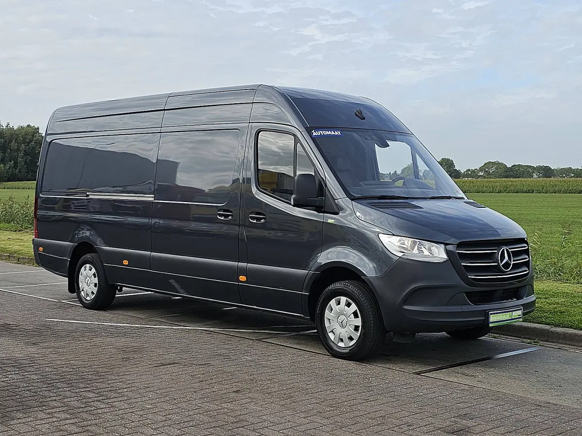 315 L3H2 Mbux Navi Automaat Airco Camera 3-Zits/ Leer Euro6!