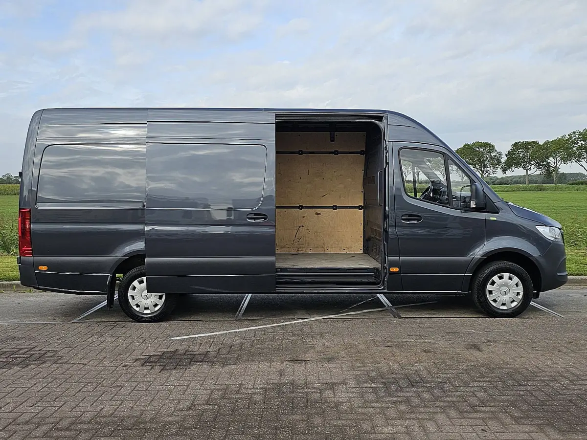 315 L3H2 Mbux Navi Automaat Airco Camera 3-Zits/ Leer Euro6!