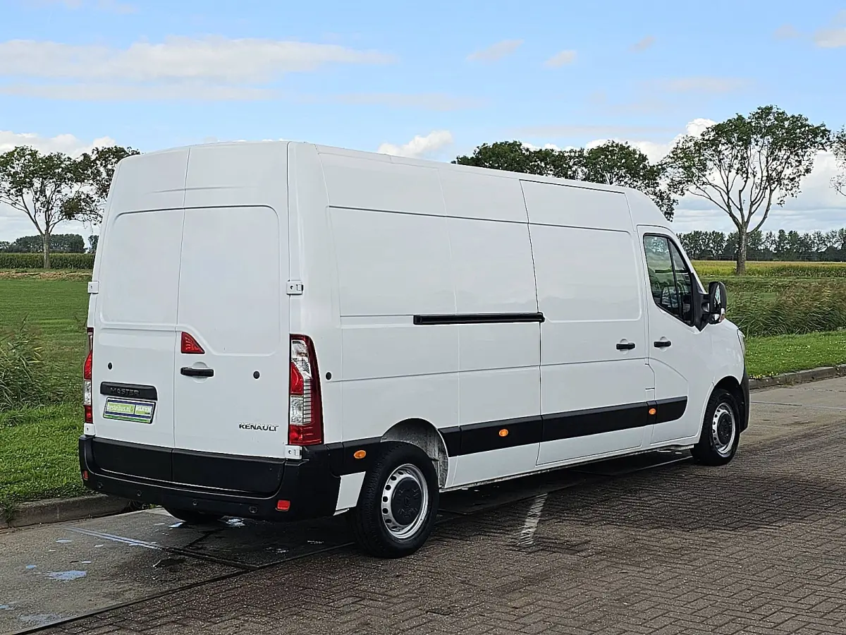 T35 2.3 dCi 150 L3H2 Energy Comfort Cruise control, Airco, Pdc, Navi