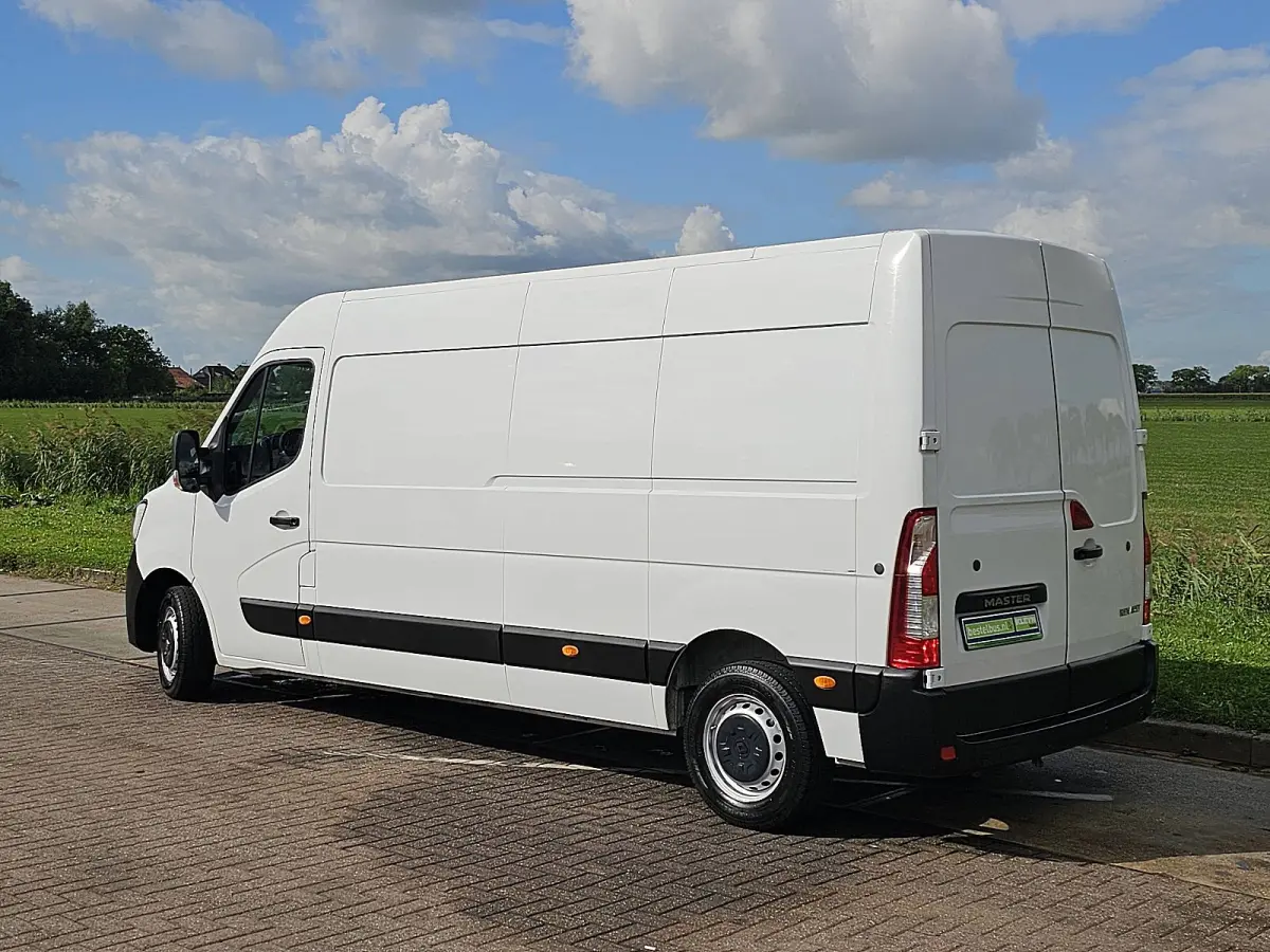 T35 2.3 dCi 150 L3H2 Energy Comfort Cruise control, Airco, Pdc, Navi