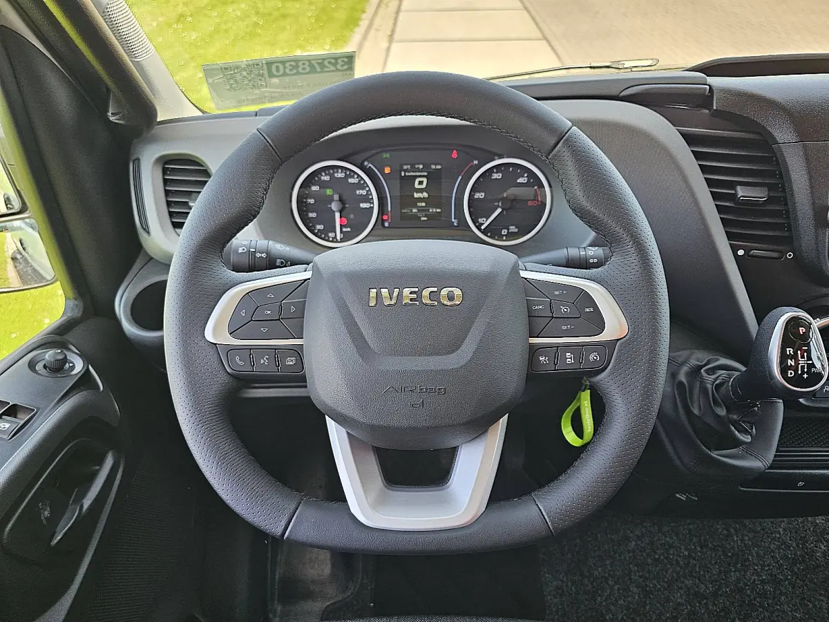 35S18HV 3.0 L4H2 3.0 Automaat 3zits Airco HI-Connect LED Adaptive Cruise Control