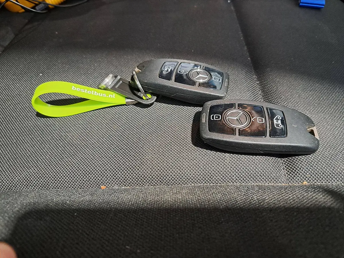 315 1.9 CDI L4H3 RWD Cruise control, Airco, Carplay, Camera, Climate control, Bluetooth, Automaat, Sidebars