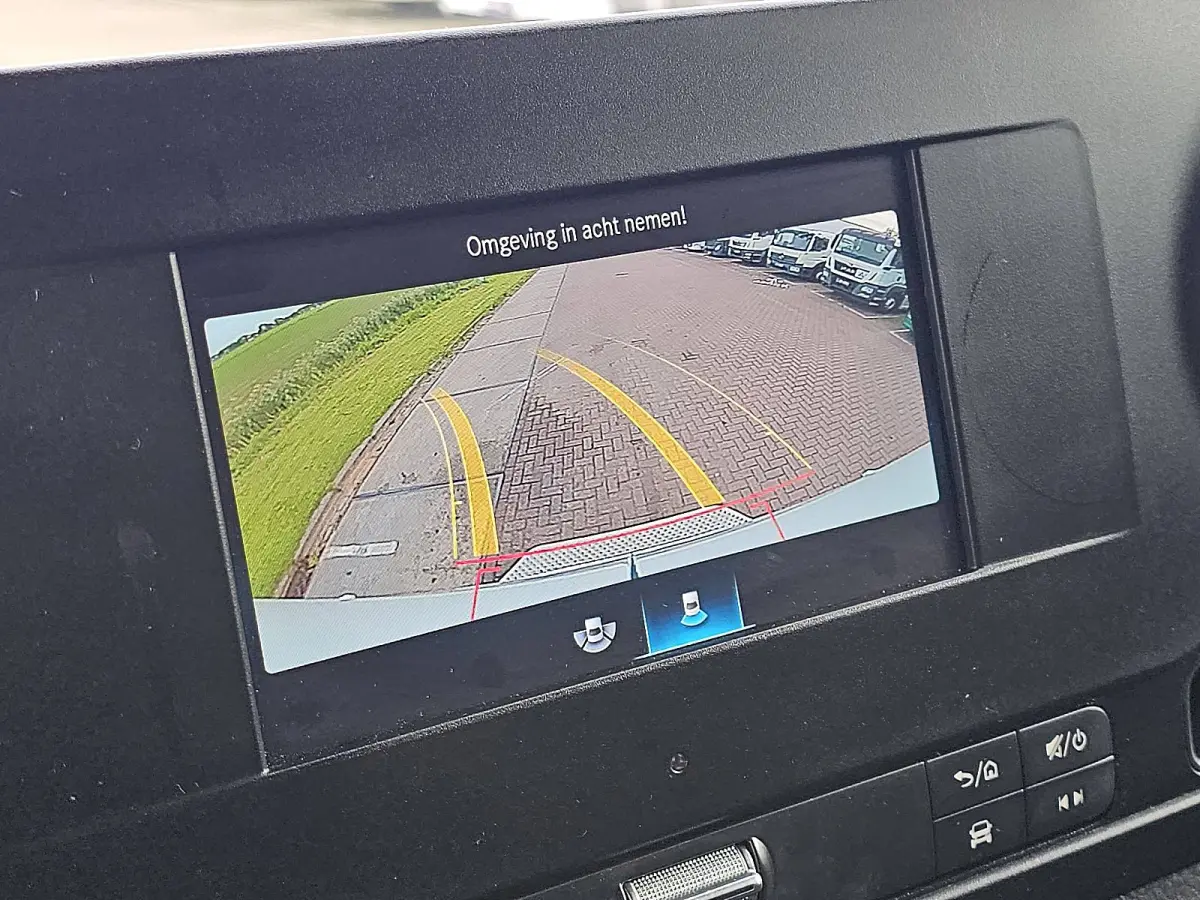 315 1.9 CDI L4H3 RWD Cruise control, Airco, Carplay, Camera, Climate control, Bluetooth, Automaat, Sidebars