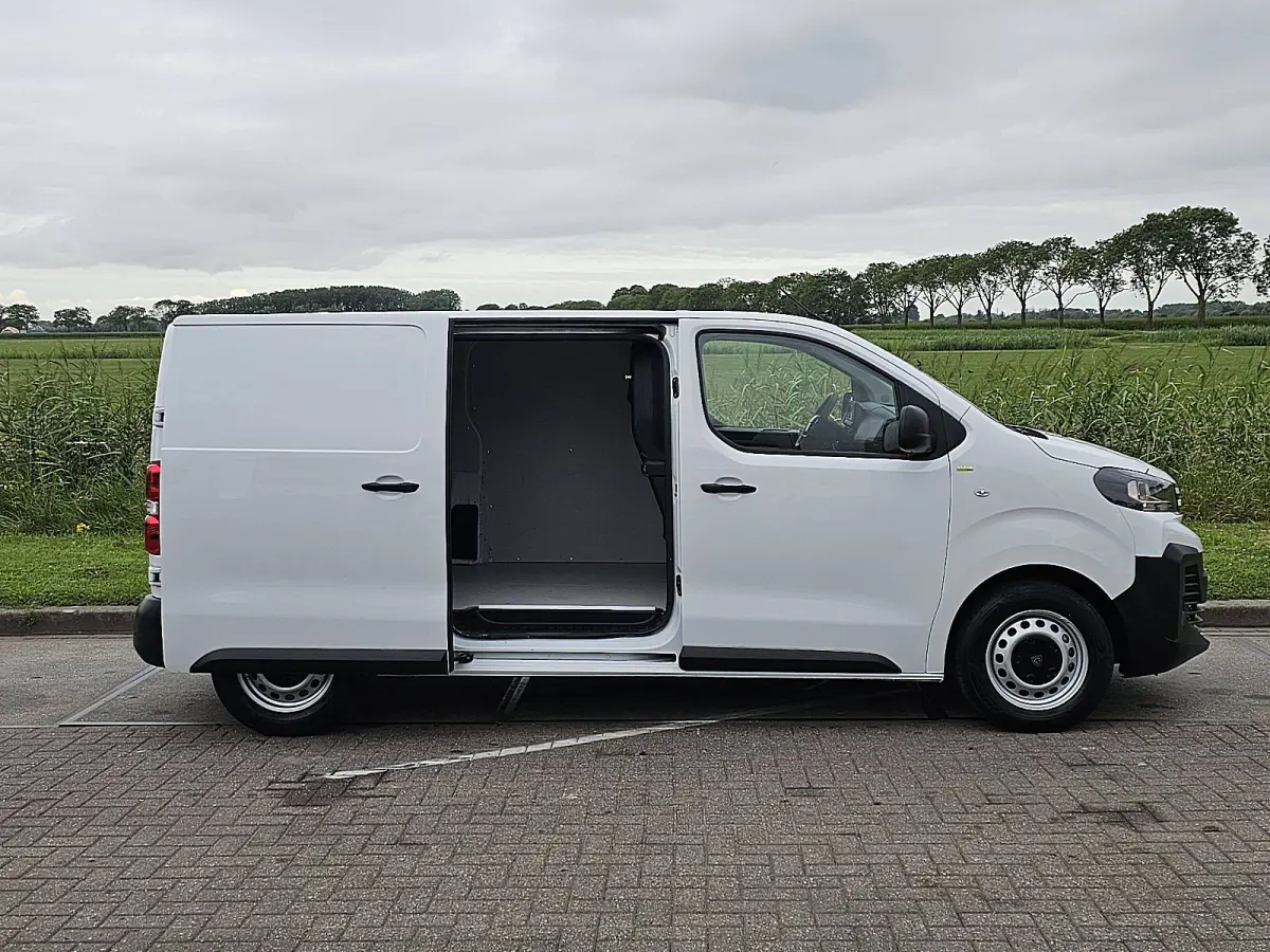 1.5 BlueHDi 120 L2 Cruise control, Airco, Pdc, Lane assist, Euro6, NAP, 120Pk, 1e Eigenaar, BPM-Vrij