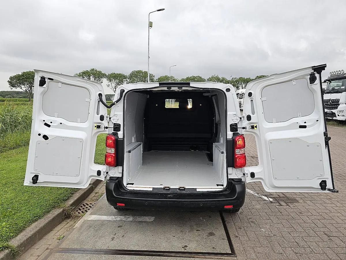 1.5 BlueHDi 120 L2 Cruise control, Airco, Pdc, Lane assist, Euro6, NAP, 120Pk, 1e Eigenaar, BPM-Vrij