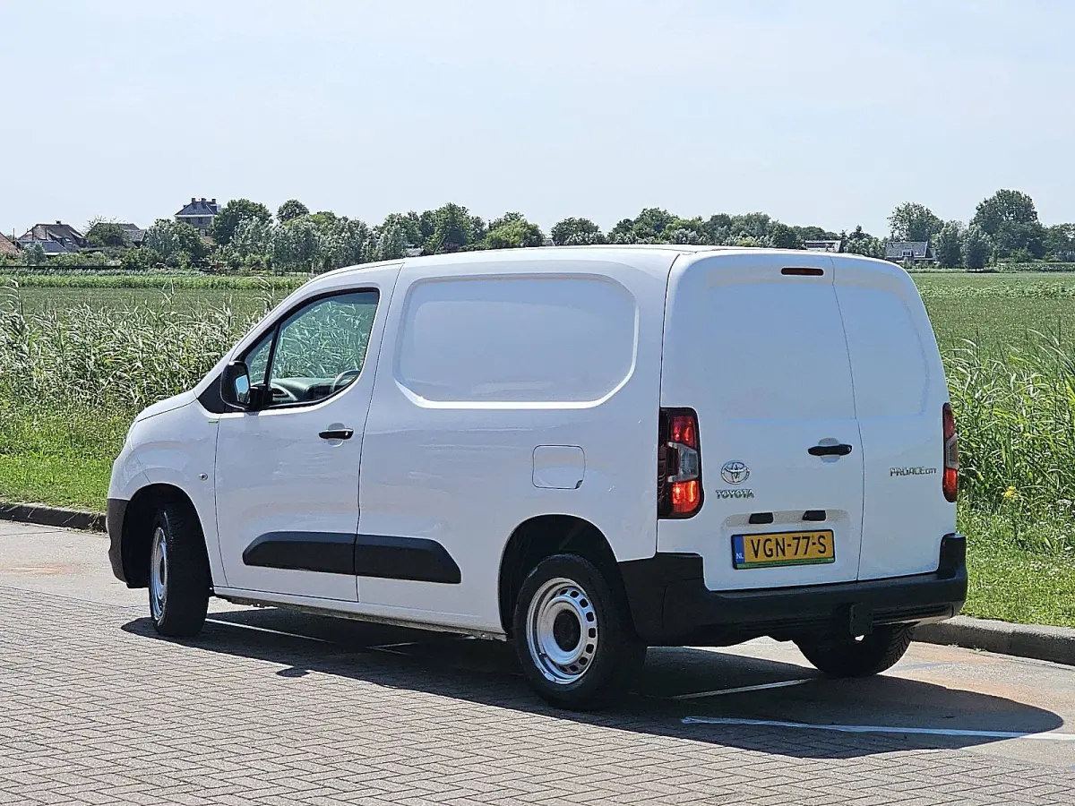 1.5 D-4D Cool Comfort 1.5 L1 NAP Euro6 AC 102Pk 1e Eigenaar Oh-Historie