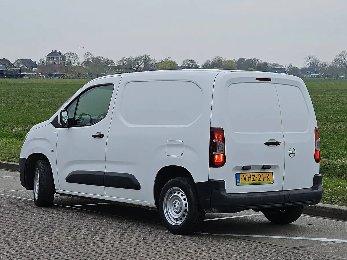 1.5D L1H1 Edition Airco Cruise Pdc Euro6