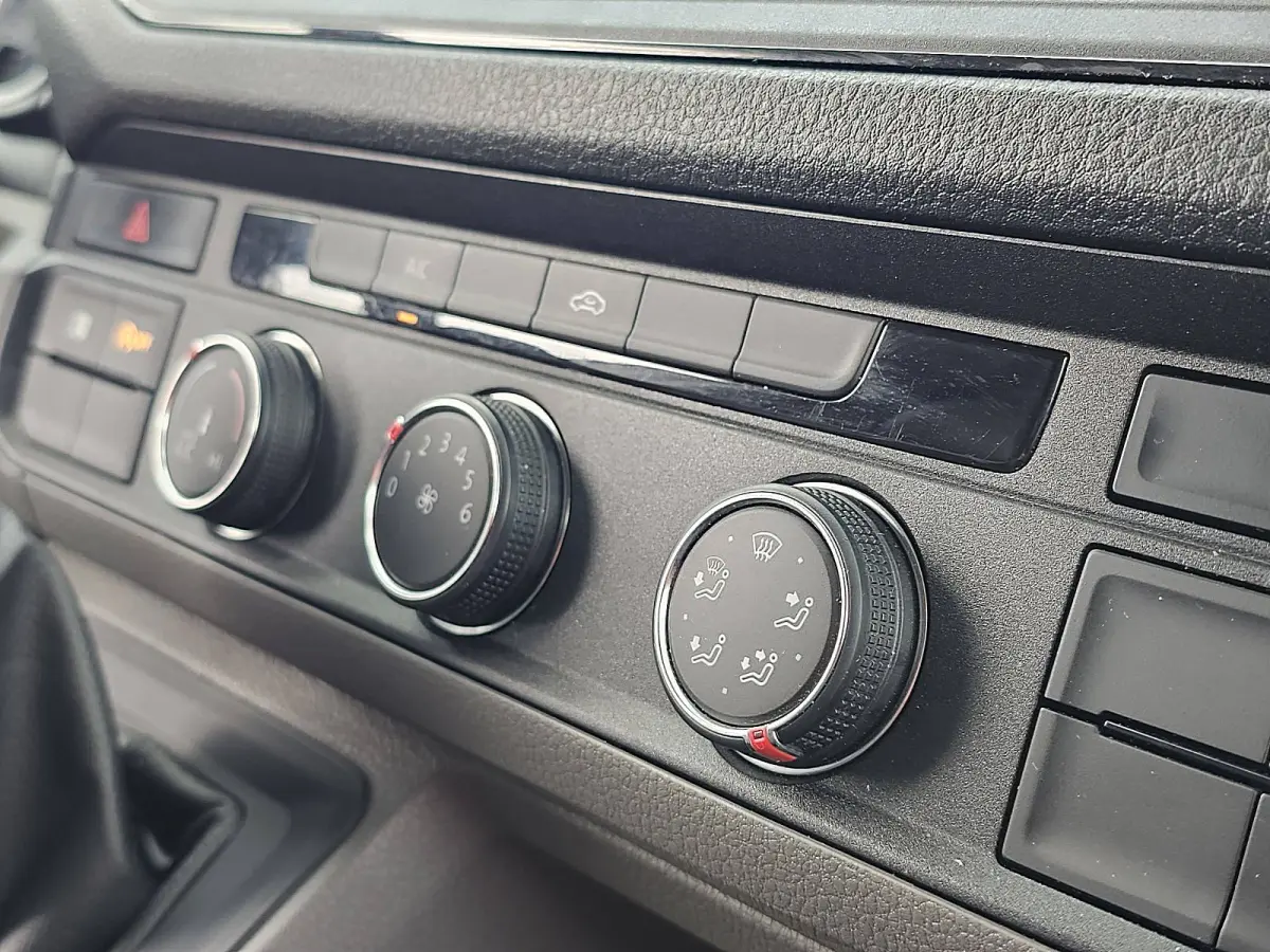 35 L3H3 140Pk Automaat Trekhaak Camera CarPlay Euro6!