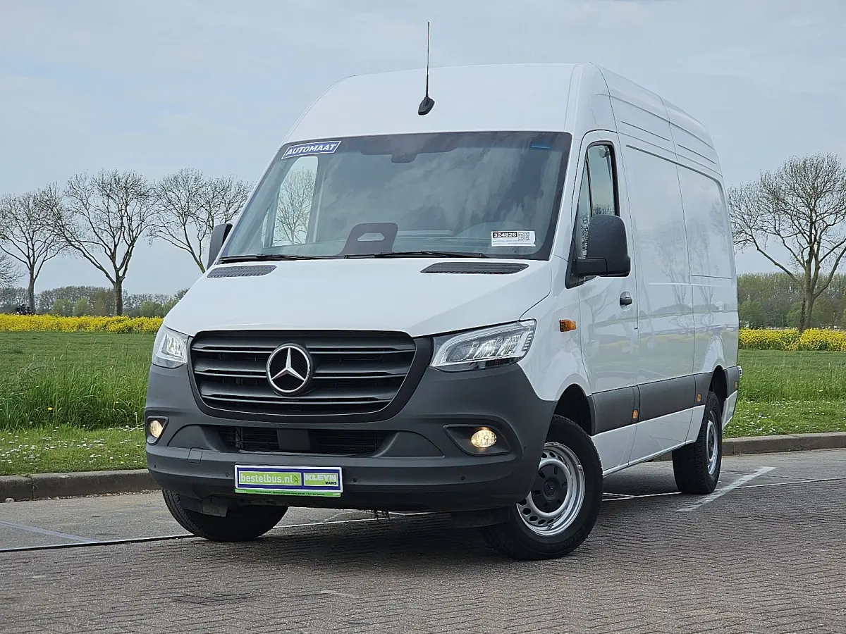 317 L2H2 RWD Mbux 10 LED Navi Automaat PDC Airco Camera BPM VRIJ Euro6 170 PK!