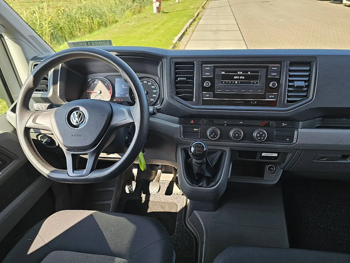 35 2.0 TDI L4 Trendline Cruise control, Airco, Gesloten laadbak, Dhollandia laadklep, Zijdeur, Spoiler