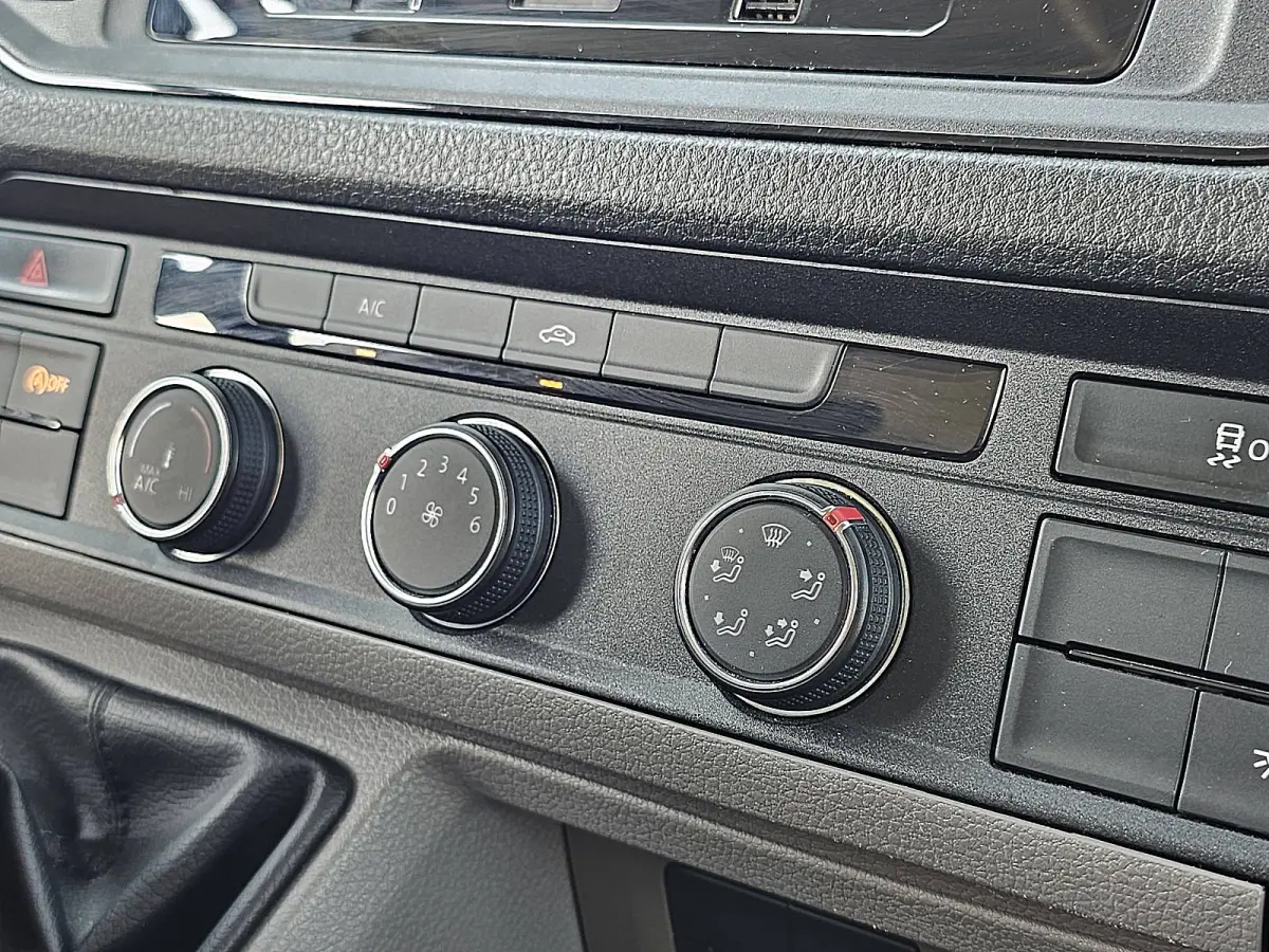 35 2.0 TDI L4 Trendline Cruise control, Airco, Gesloten laadbak, Dhollandia laadklep, Zijdeur, Spoiler