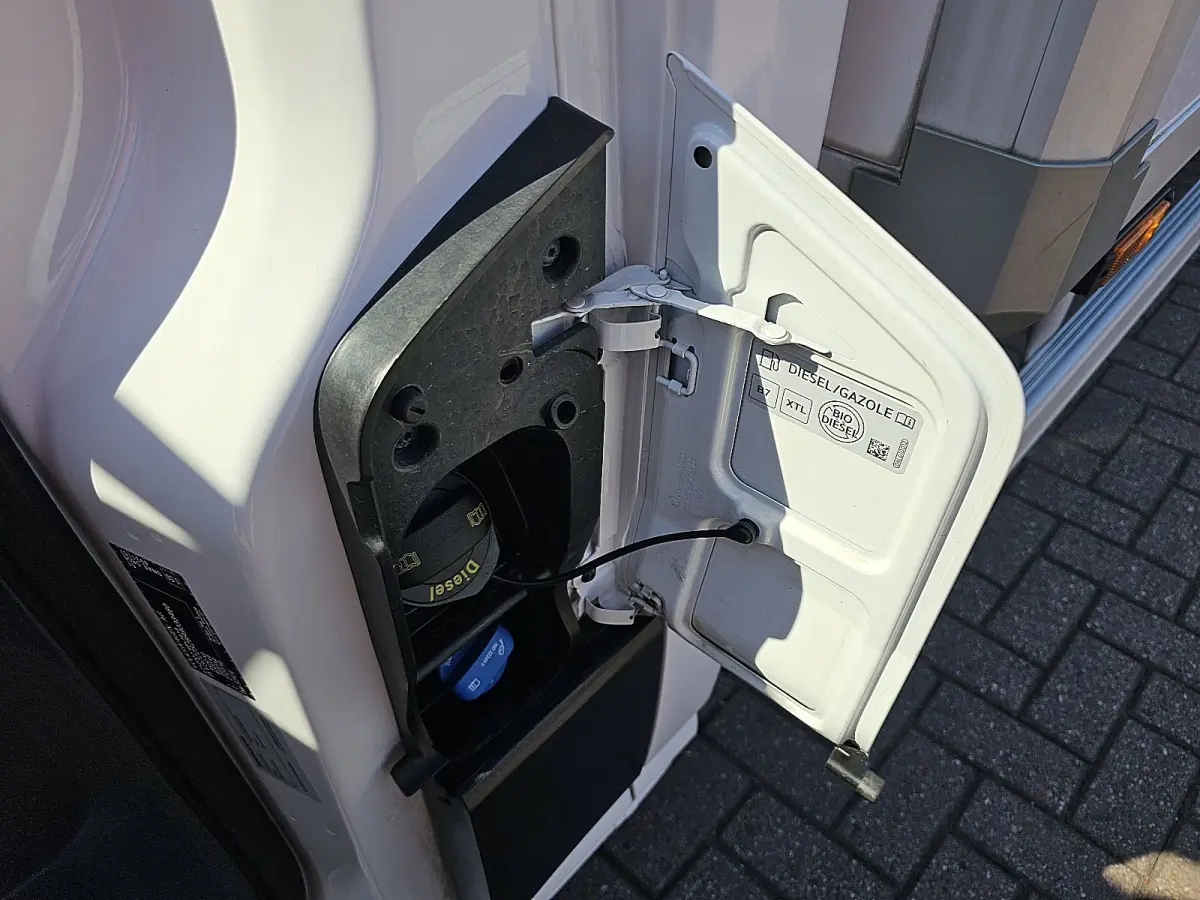 35 2.0 TDI L4 Trendline Cruise control, Airco, Gesloten laadbak, Dhollandia laadklep, Zijdeur, Spoiler