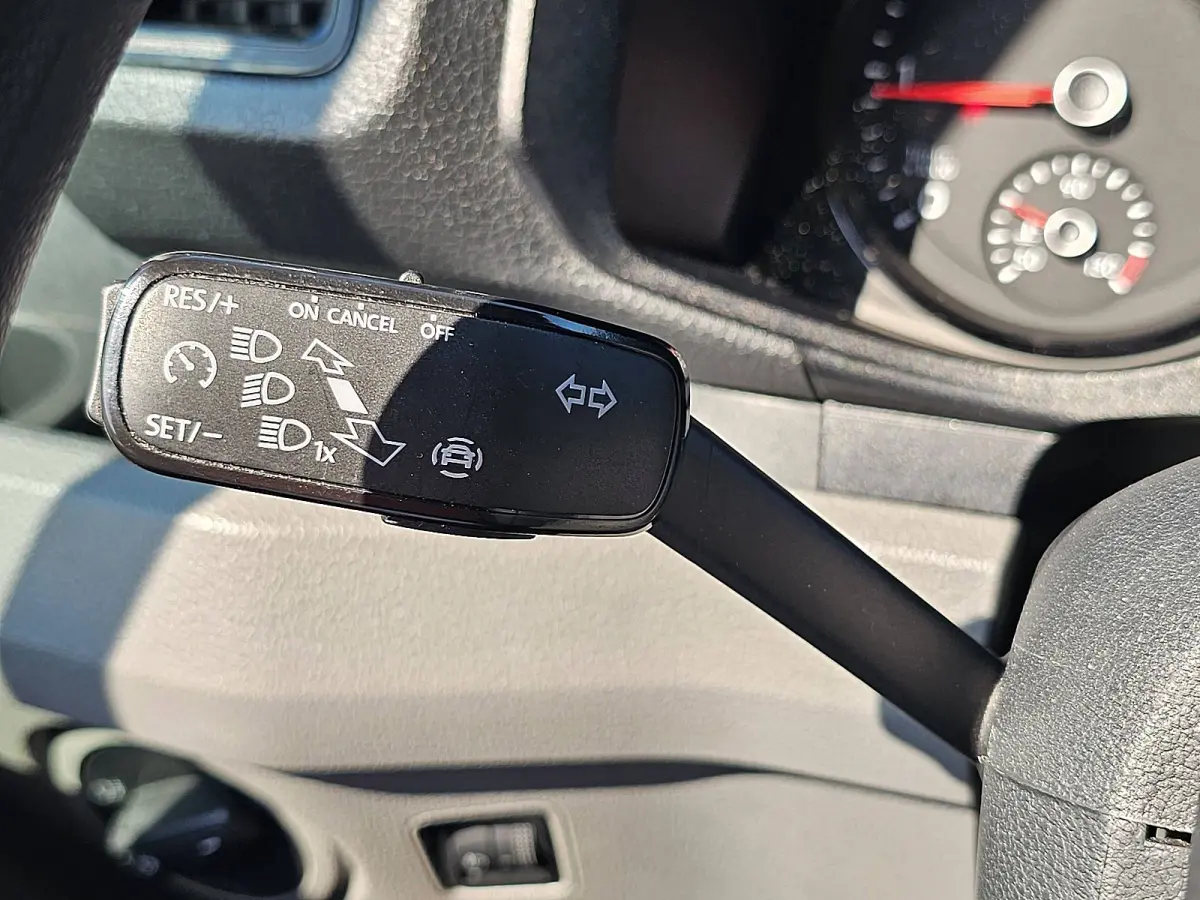 35 2.0 TDI L4 Trendline Cruise control, Airco, Gesloten laadbak, Dhollandia laadklep, Zijdeur, Spoiler