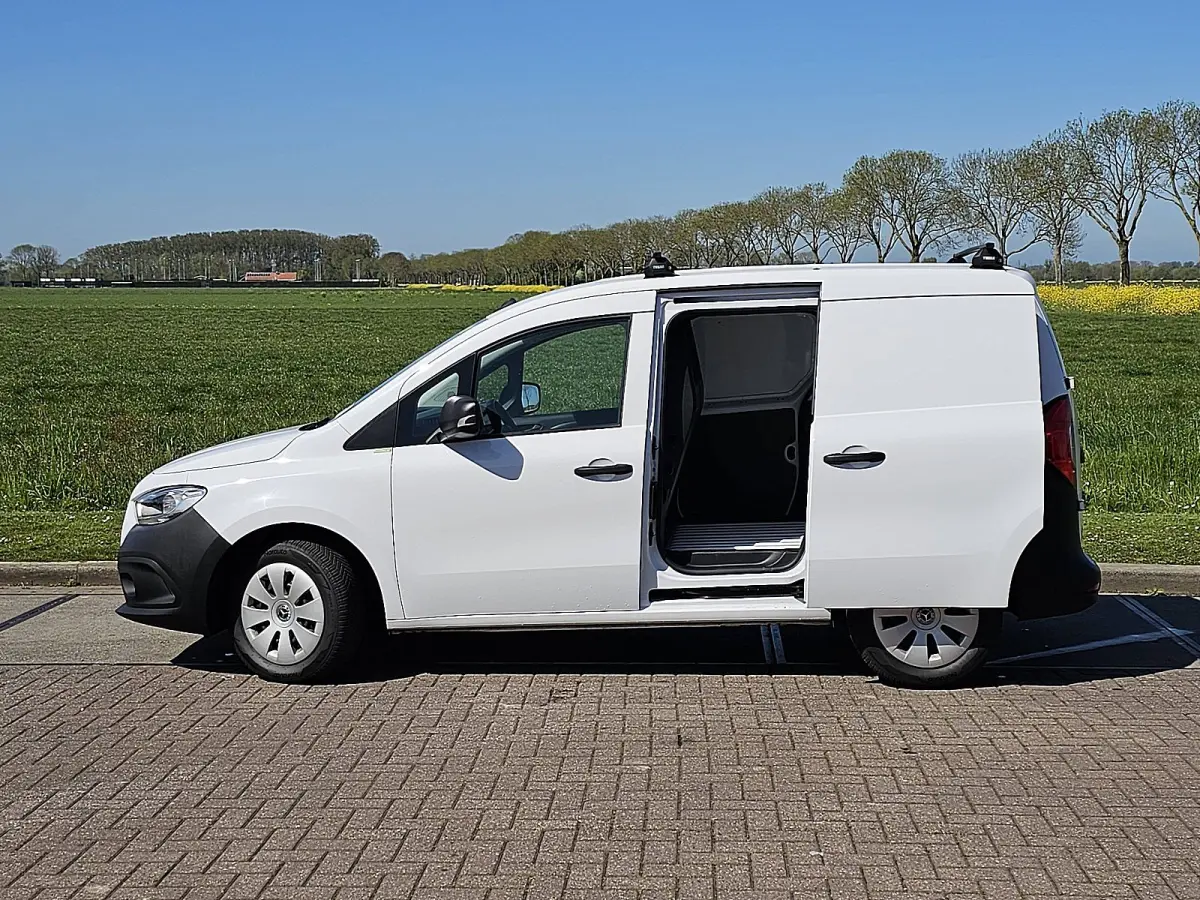 110 CDI L1 Pro 2xZijdeur Mbux Carplay Long Airco Euro6 95Pk BPM-Vrij!