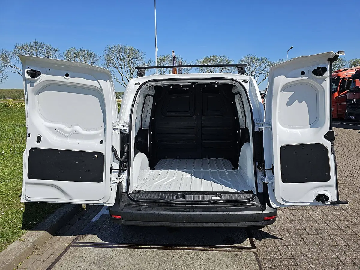 110 CDI L1 Pro 2xZijdeur Mbux Carplay Long Airco Euro6 95Pk BPM-Vrij!